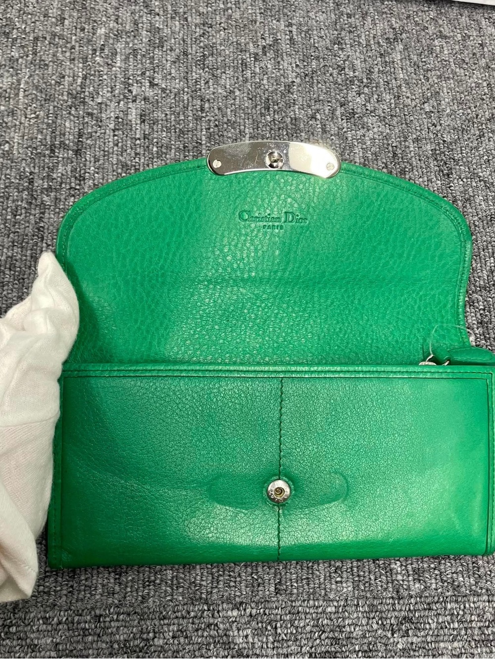 Dior Emerald Green Leather Wallet with Silver-Tone Bar - Picture 4 of 6